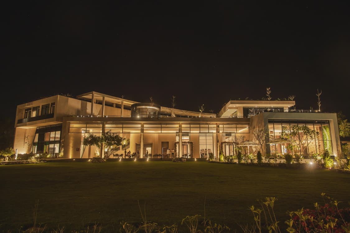 JW Marriott Resort gallery image 2